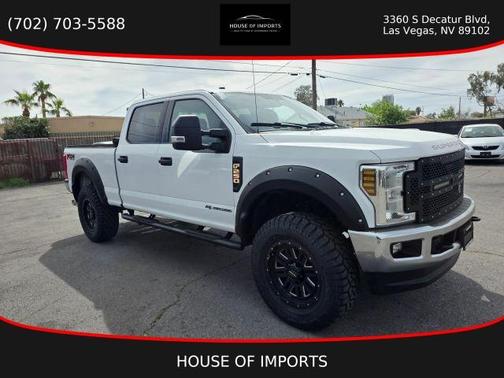 White 2019 Ford F-250 XLT