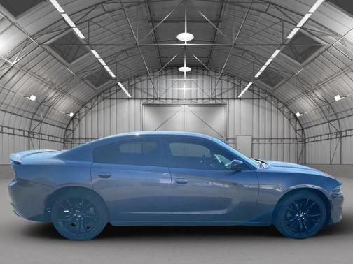 2017 Dodge Charger SE