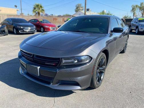 2017 Dodge Charger SE