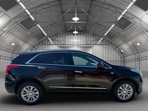 2017 Cadillac XT5 Base