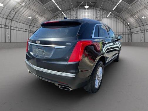 2017 Cadillac XT5 Base