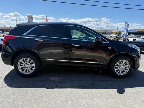 2017 Cadillac XT5 Base