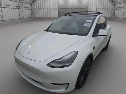 2022 Tesla Model Y Long Range