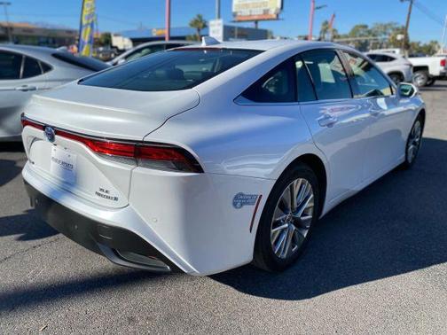 2021 Toyota Mirai XLE