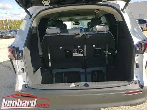 2025 Toyota Sienna XLE 7 Passenger