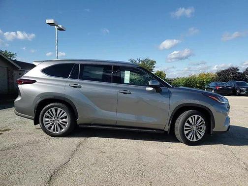 2026 Toyota Highlander 