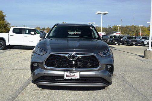 2026 Toyota Highlander Platinum AWD