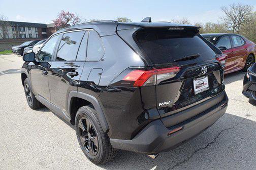 2025 Toyota RAV4 Hybrid LE