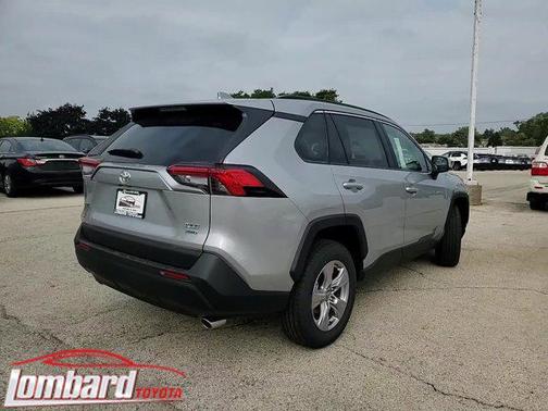2025 Toyota RAV4 XLE