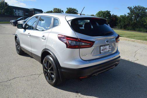 2022 Nissan Rogue Sport S