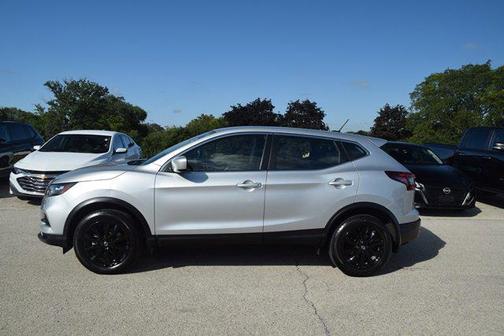 2022 Nissan Rogue Sport S