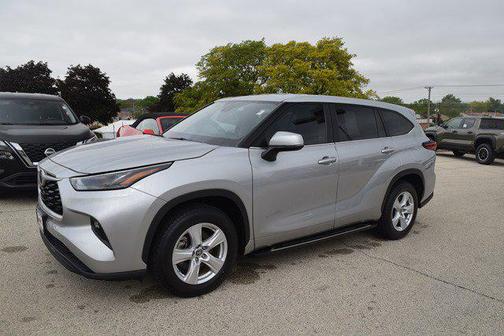 2023 Toyota Highlander Hybrid LE