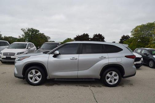 2023 Toyota Highlander Hybrid LE