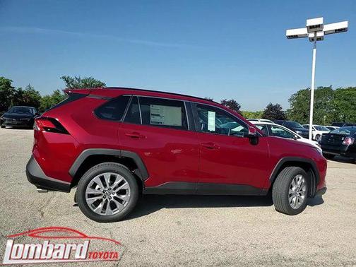 2025 Toyota RAV4 XLE Premium