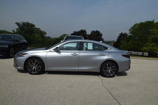 2022 Lexus ES 250 Base
