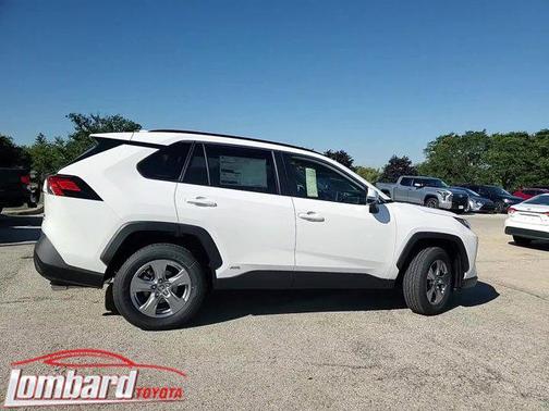 2025 Toyota RAV4 Hybrid XLE