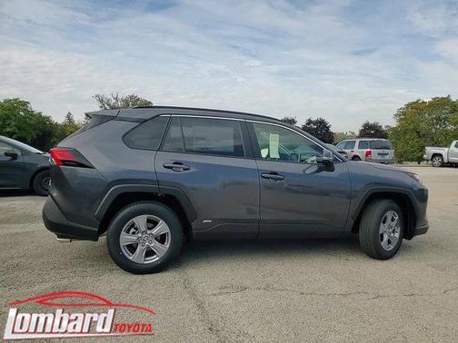 2025 Toyota RAV4 Hybrid XLE