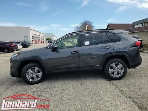 2025 Toyota RAV4 Hybrid XLE