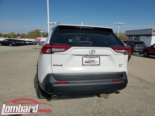 2025 Toyota RAV4 XLE