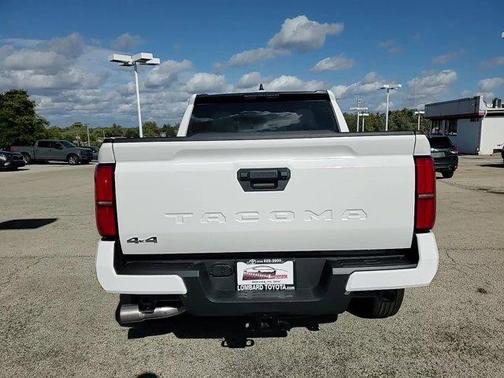 2025 Toyota Tacoma SR5