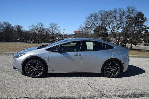 2024 Toyota Prius XLE