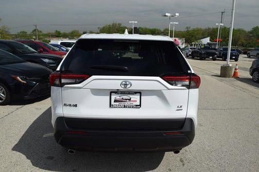 2025 Toyota RAV4 LE