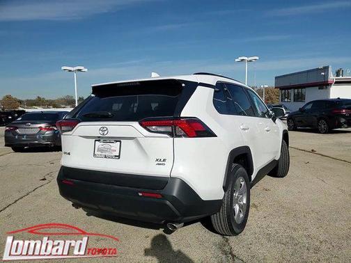 2025 Toyota RAV4 XLE