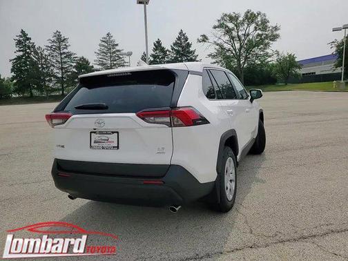 2025 Toyota RAV4 LE
