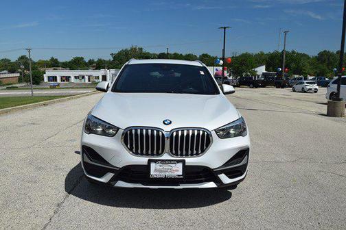 Mineral White Metallic 2022 BMW X1 xDrive28i