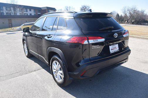 2024 Toyota Corolla Cross LE