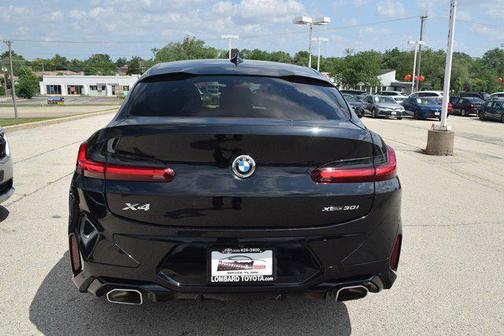 2022 BMW X4 xDrive30i AWD