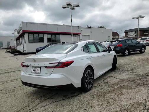 2025 Toyota Camry XLE