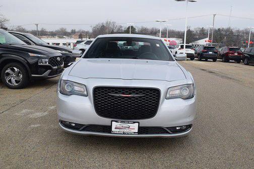2023 Chrysler 300 S