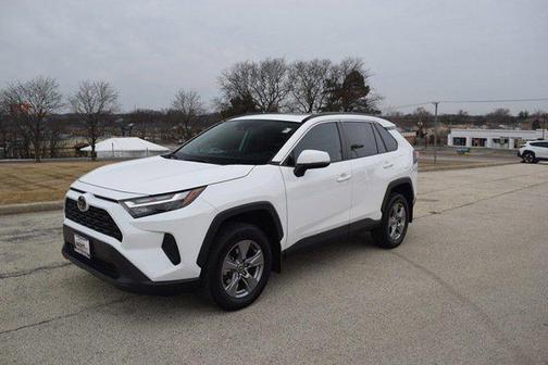 2022 Toyota RAV4 XLE