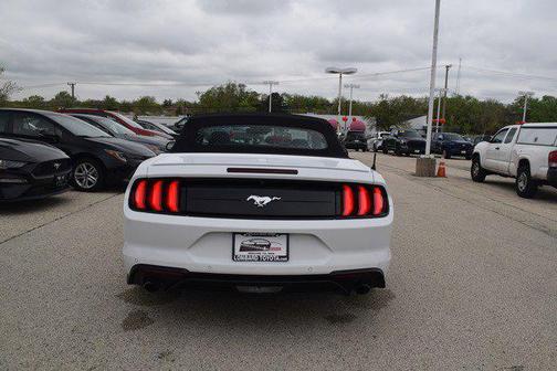 2022 Ford Mustang EcoBoost Premium