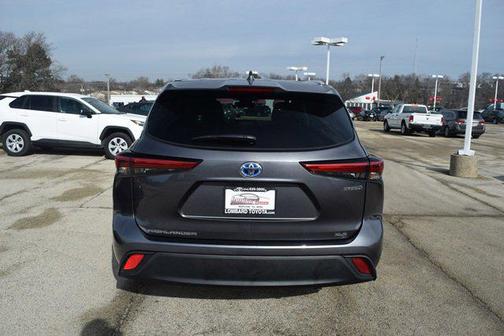 2023 Toyota Highlander Hybrid XLE