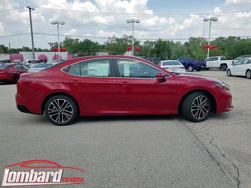 2025 Toyota Camry XLE