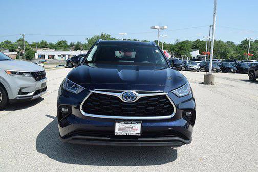 2022 Toyota Highlander Hybrid Limited