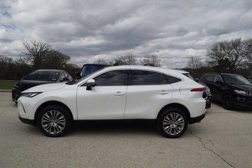 2022 Toyota Venza XLE