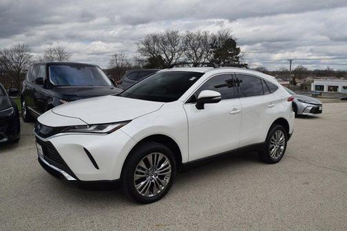 2022 Toyota Venza XLE