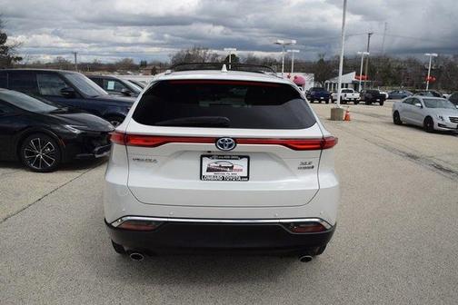 2022 Toyota Venza XLE