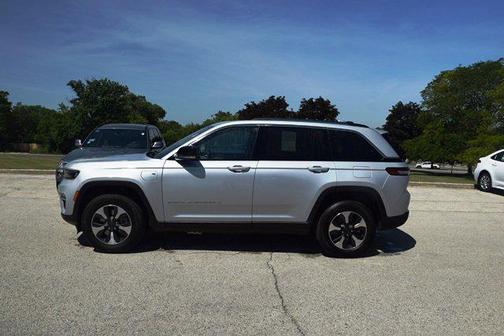 Silver Zynith 2023 Jeep Grand Cherokee 4xe Base
