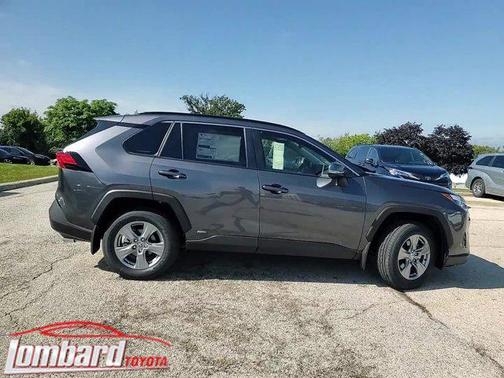 2025 Toyota RAV4 Hybrid XLE