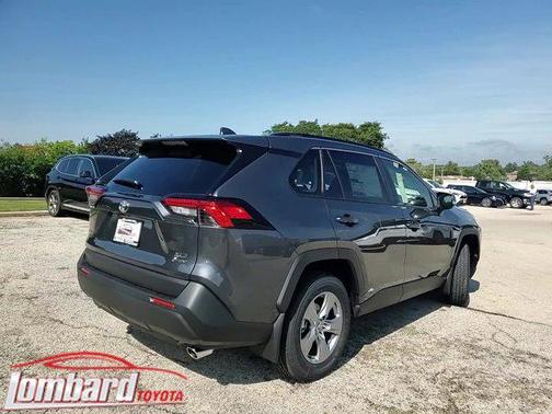 2025 Toyota RAV4 Hybrid XLE