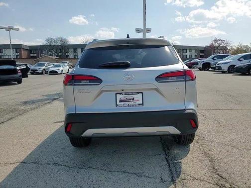 2025 Toyota Corolla Cross XLE