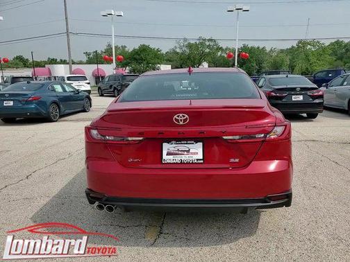 2025 Toyota Camry SE