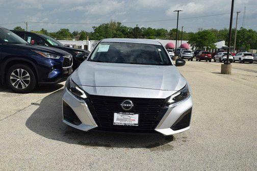Brilliant Silver Metallic 2024 Nissan Altima 2.5 S