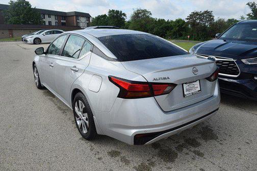 Brilliant Silver Metallic 2024 Nissan Altima 2.5 S