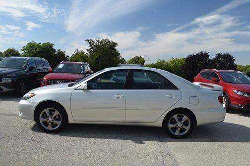 2006 Toyota Camry SE V6