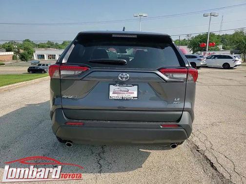 2025 Toyota RAV4 LE